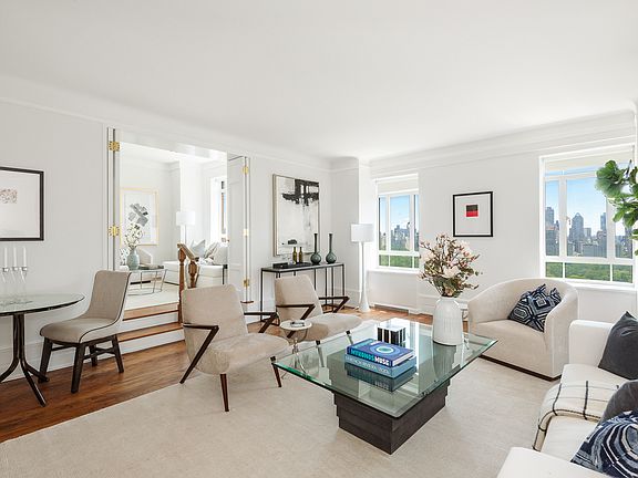 2nd image of 25 Central Park W APT 21K
