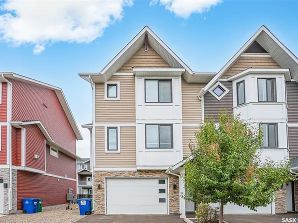 3220 11th Street W #212, Saskatoon, SK S7M 5M4
