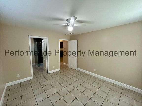 5th image of 906 Wilson Ave #A