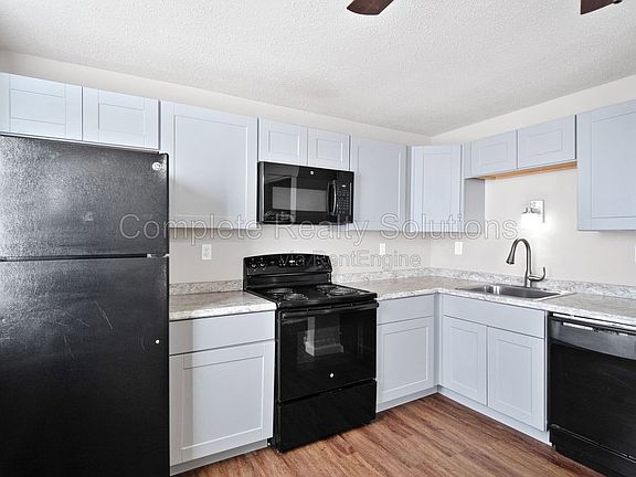 2nd image of 289 Mount Everest Dr APT B
