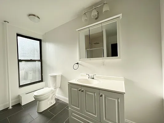 Rented by Compass | media 11