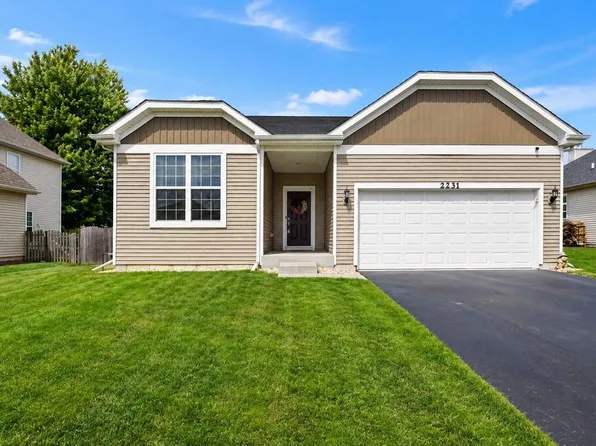 2231 Lundquist Dr, Aurora, IL 60504