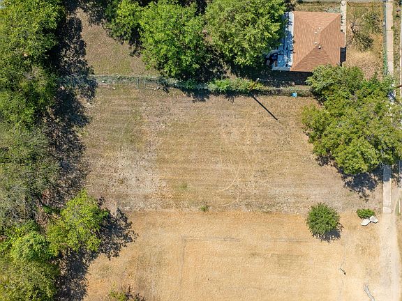 5th image of 1135 Saucedo St