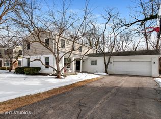 625 Wicklow Rd, Deerfield, IL 60015