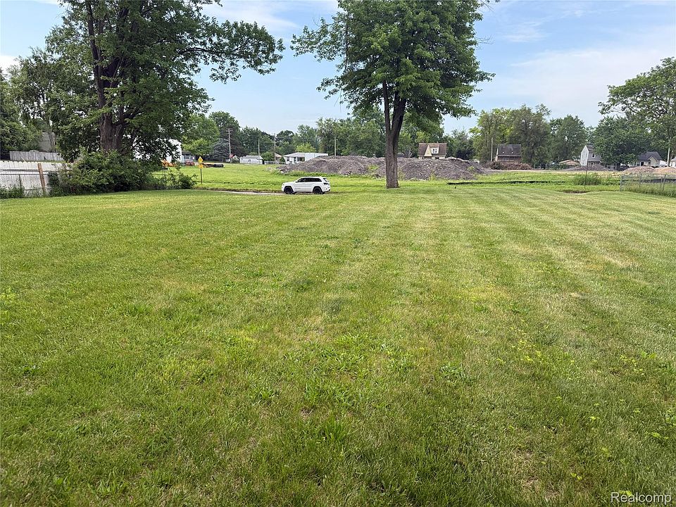 1st image of 69 E Ann Arbor Ave