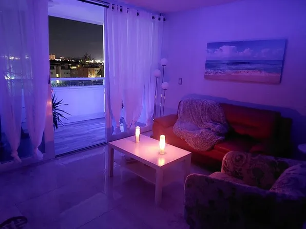 3 Avenida Laguna #4F, Carolina, PR 00979