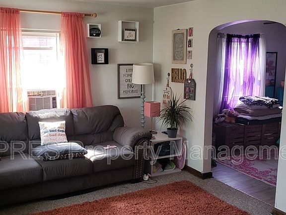 4th image of 1403-1405 Spruce St