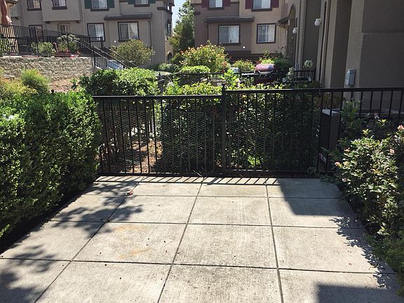 3rd image of 3266 Sangiovese Pl