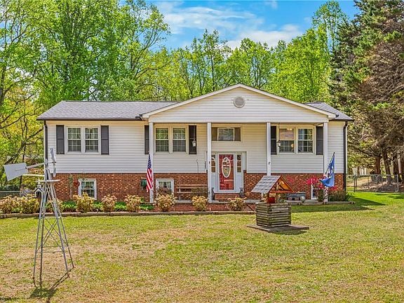 2nd image of 7245 Sleepy Hollow Dr