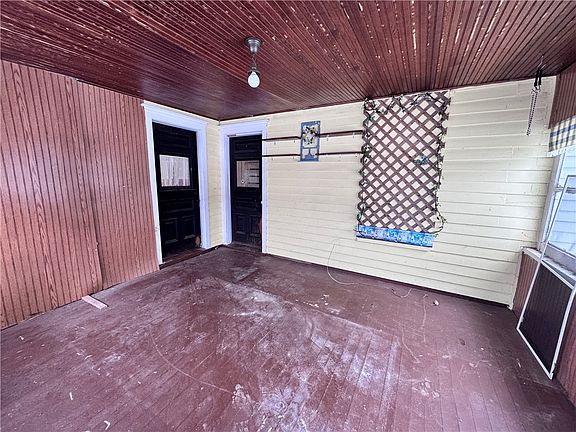 3rd image of 8531 Lodi Center Rd