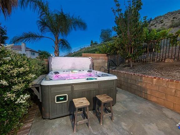 3rd image of 4208 Wickford Way