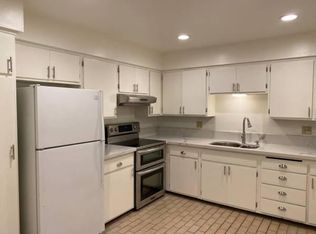 212 Oceano Ave #3, Santa Barbara, CA 93109