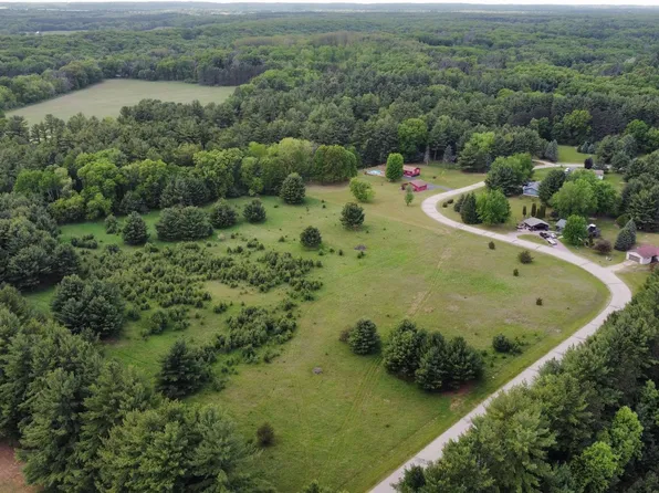 N Fern Ln, Oxford, WI 53952
