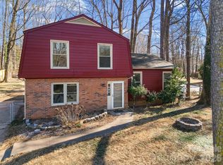 6200 Cross Creek Ln, Charlotte, NC 28212