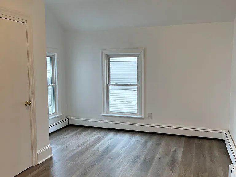 67 Cedar St #2 — Photo 14
