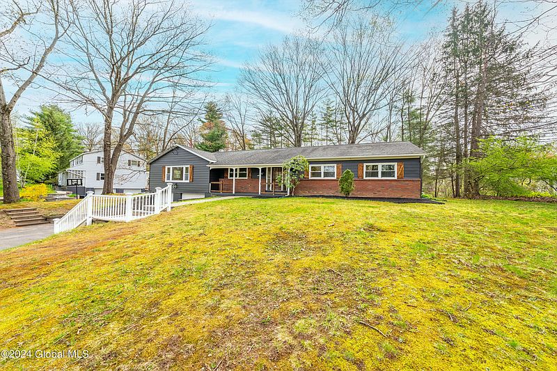 4th image of 12 Juniper Drive