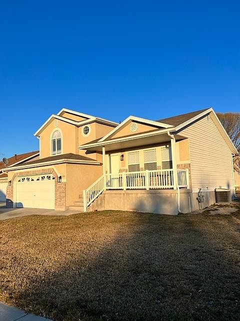 1st image of 3051 S Water Leaf Way
