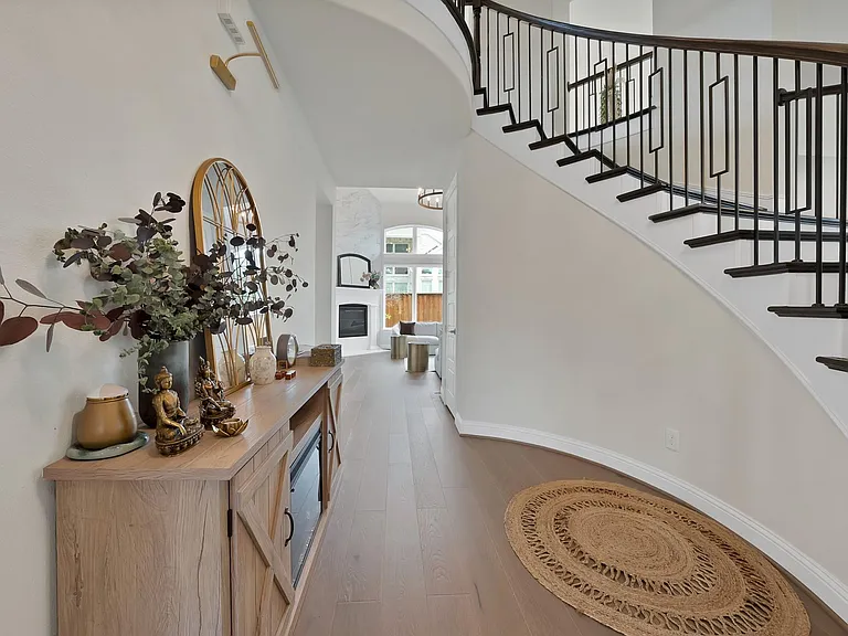 1616 Colonnade Ct — Photo 15