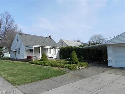 5th image of 656 E 241st St