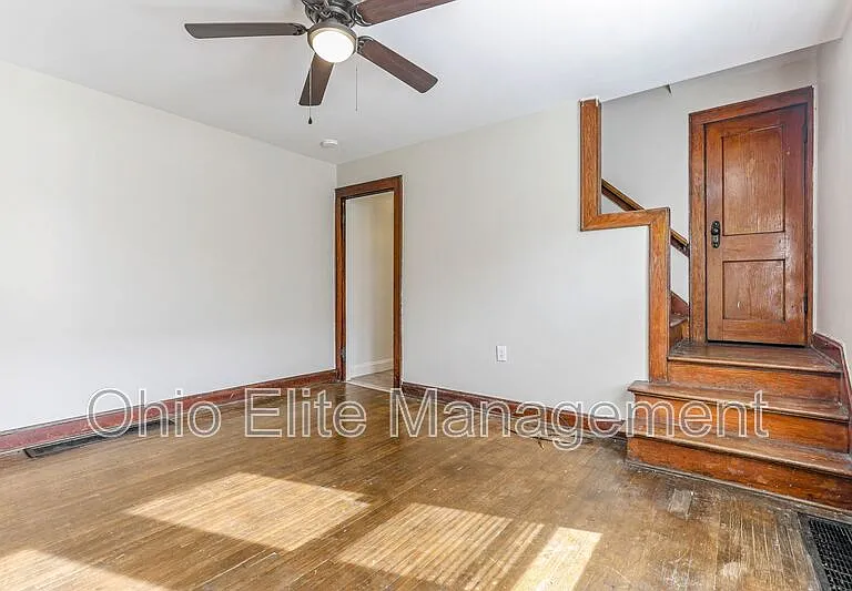 254 S Wayne Ave — Photo 13