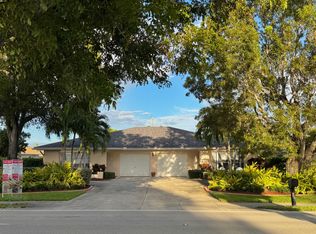 3633 Country Club Blvd #1, Cape Coral, FL 33904