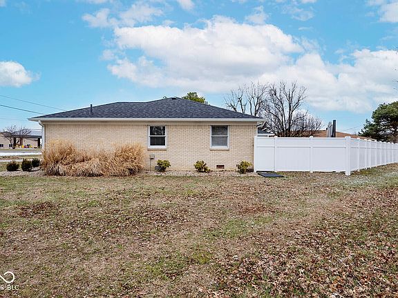 3rd image of 3005 Olive Branch Rd