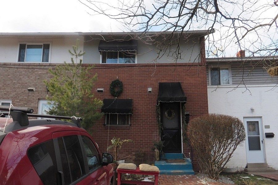 1st image of 2433 Park Hill Dr