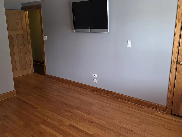 9123 Sherman Ave #2W — Photo 16