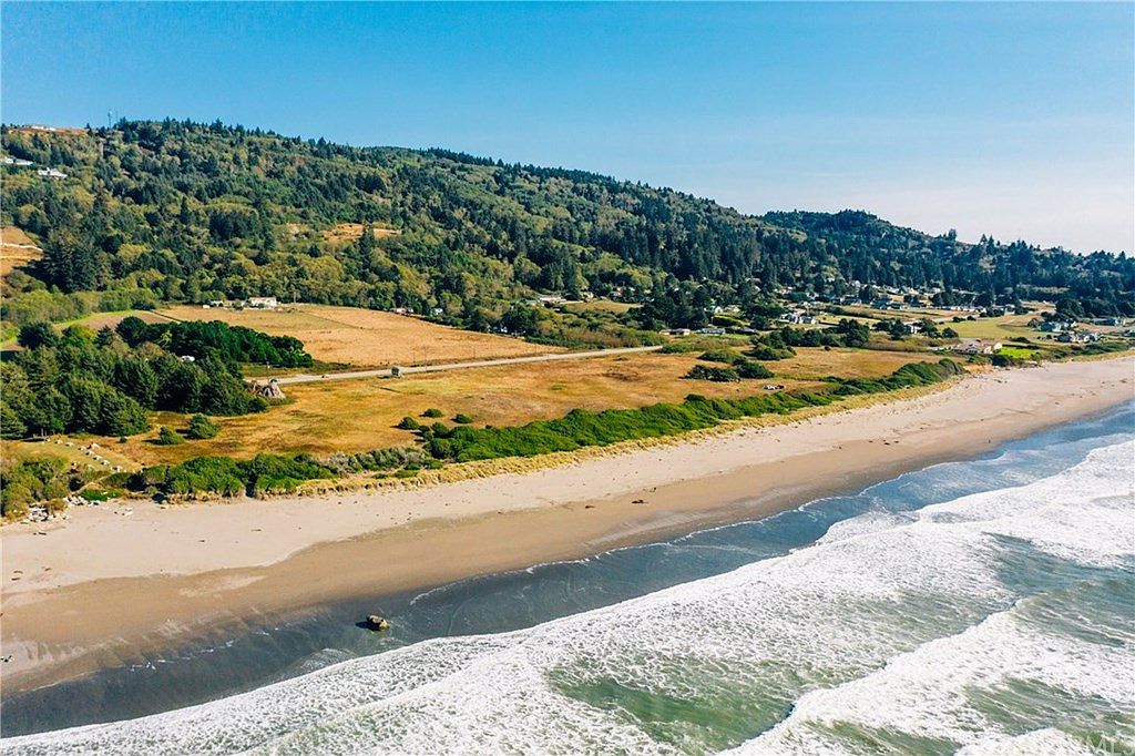 15000 Us Highway 101 N, Smith River, CA 95567 Zillow