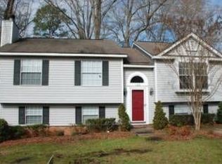 120 Silverstone Rd, Lexington, SC 29072