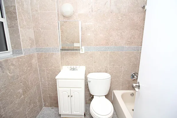 Rented by Nooklyn NYC LLC | media 20