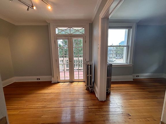 5th image of 1133 E 16th Ave