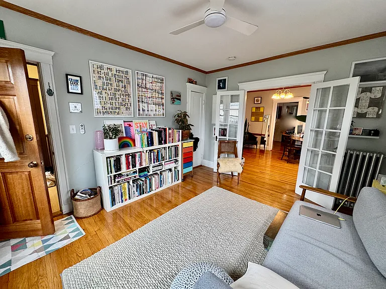 25 Saint Peter St #3R — Photo 3