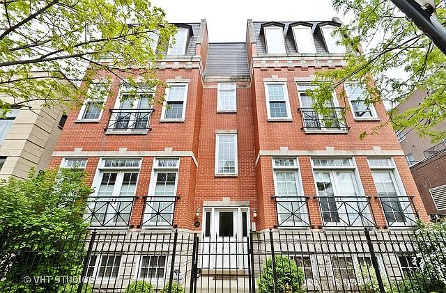 1st image of 1617 N Hermitage Ave APT 2S