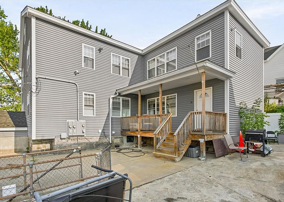 1st image of 35 Shaw St