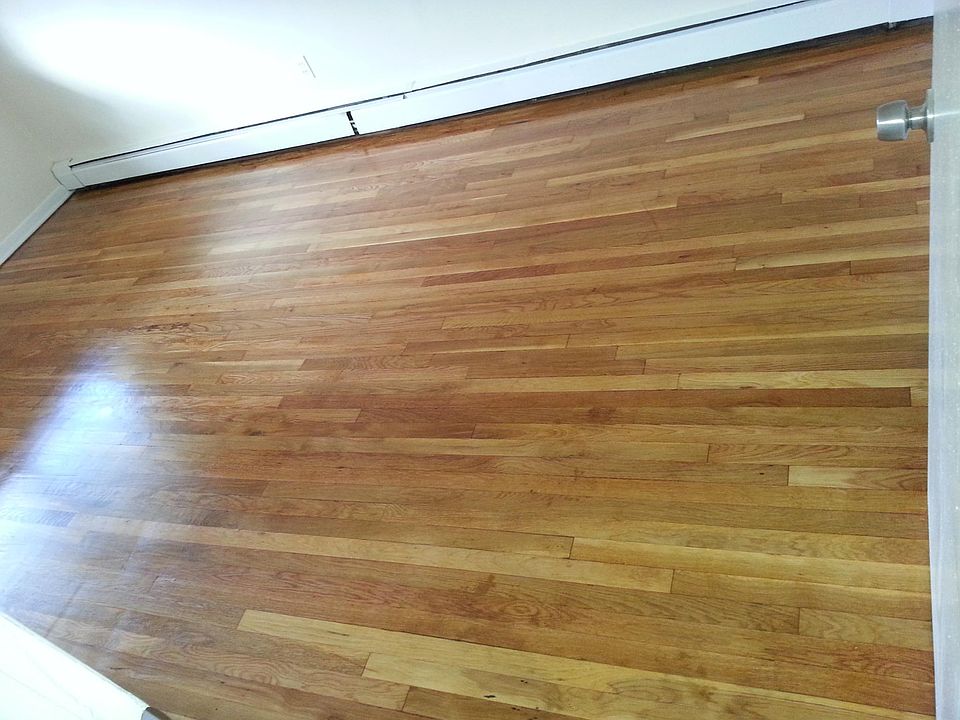 1st image of 4368 Carpenter Ave Floor 1