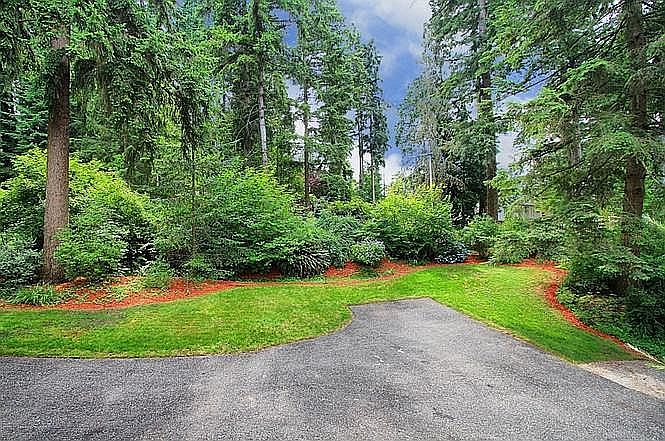2nd image of 21408 SE 16th Pl