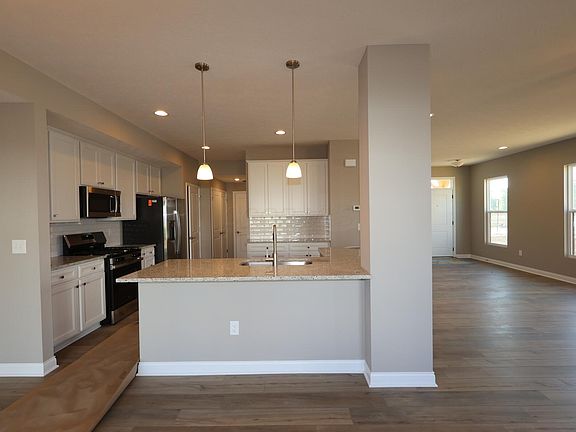 5th image of 5626 Dutch Ln