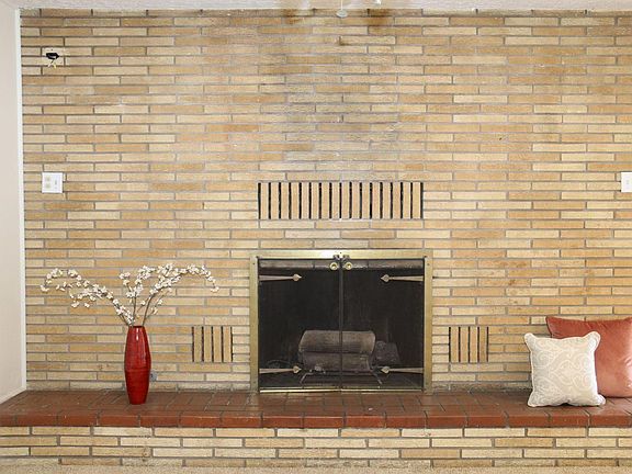 5th image of 1426 Manzano St NE