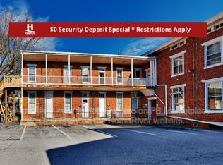 118 S Hanover St APT 5, Carlisle, PA 17013