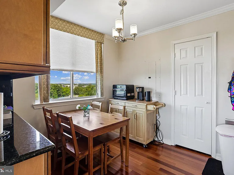 5809 Nicholson Ln #1001 — Photo 27