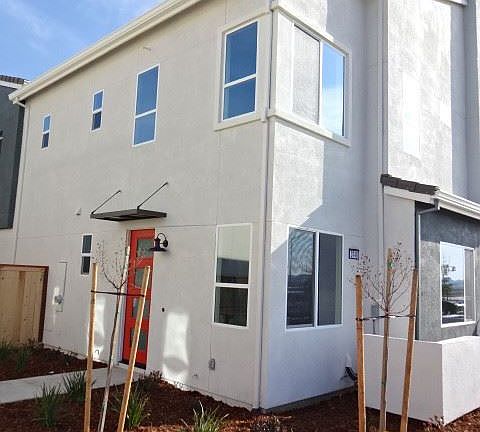 2nd image of 3748 E Commerce Way
