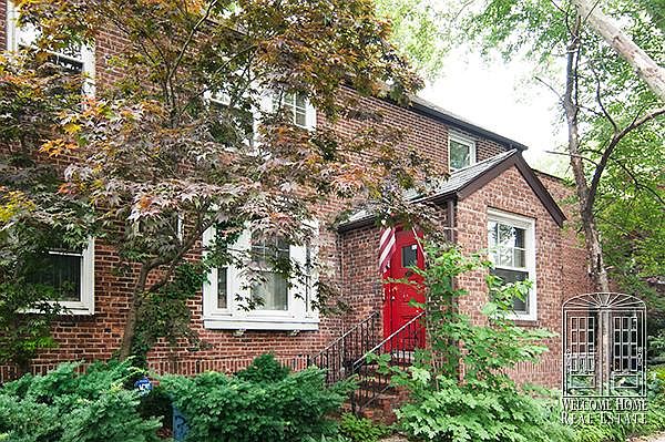 1st image of 3922 49th St