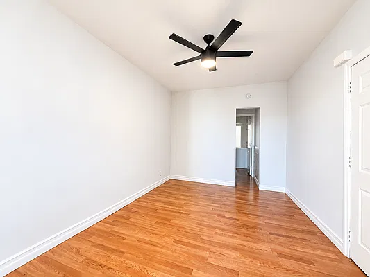 Bedroom, photo 5