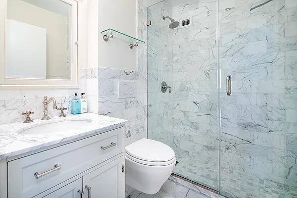 Sold by Powered by DMT LLC | media 6