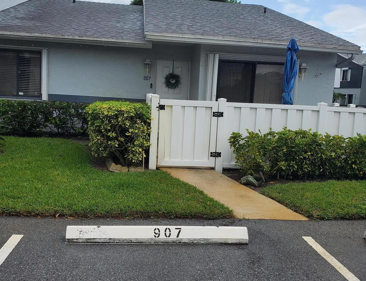 2 bed, 2.0 bath, 1125 sqft, $1,800 — Photo 2