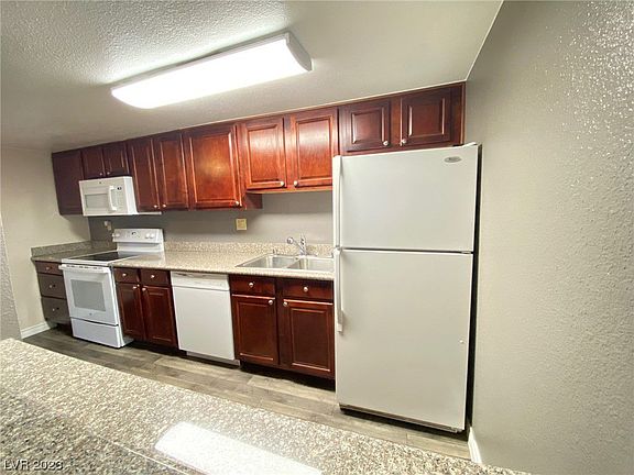 4th image of 5100 Indian River Dr Unit 405