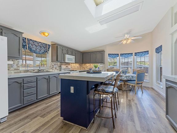 4th image of 580 Mill Pond Dr #580