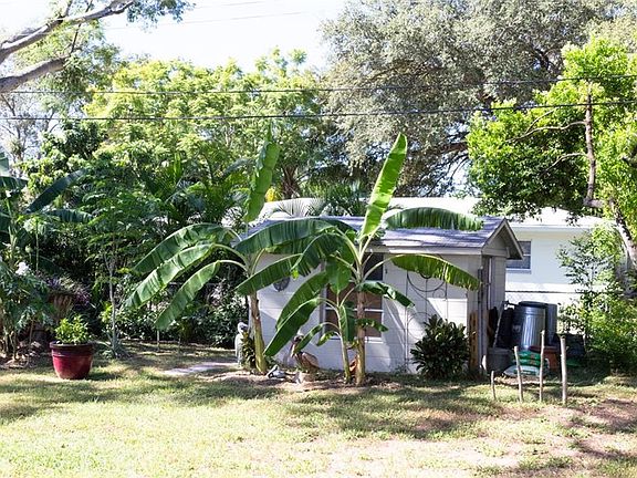 3rd image of 1491 Dartmouth Dr