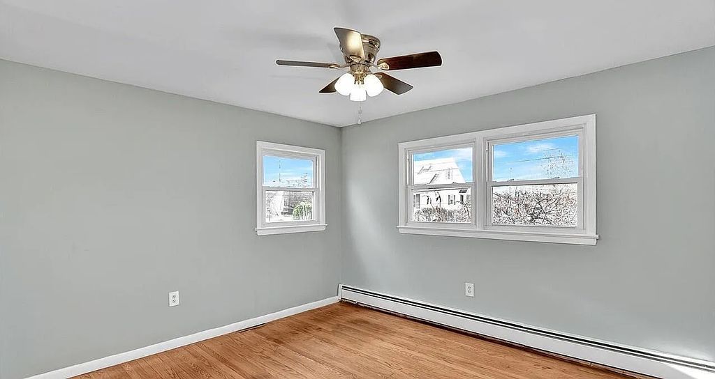 64 Waackaak Ave, Keansburg, NJ - More